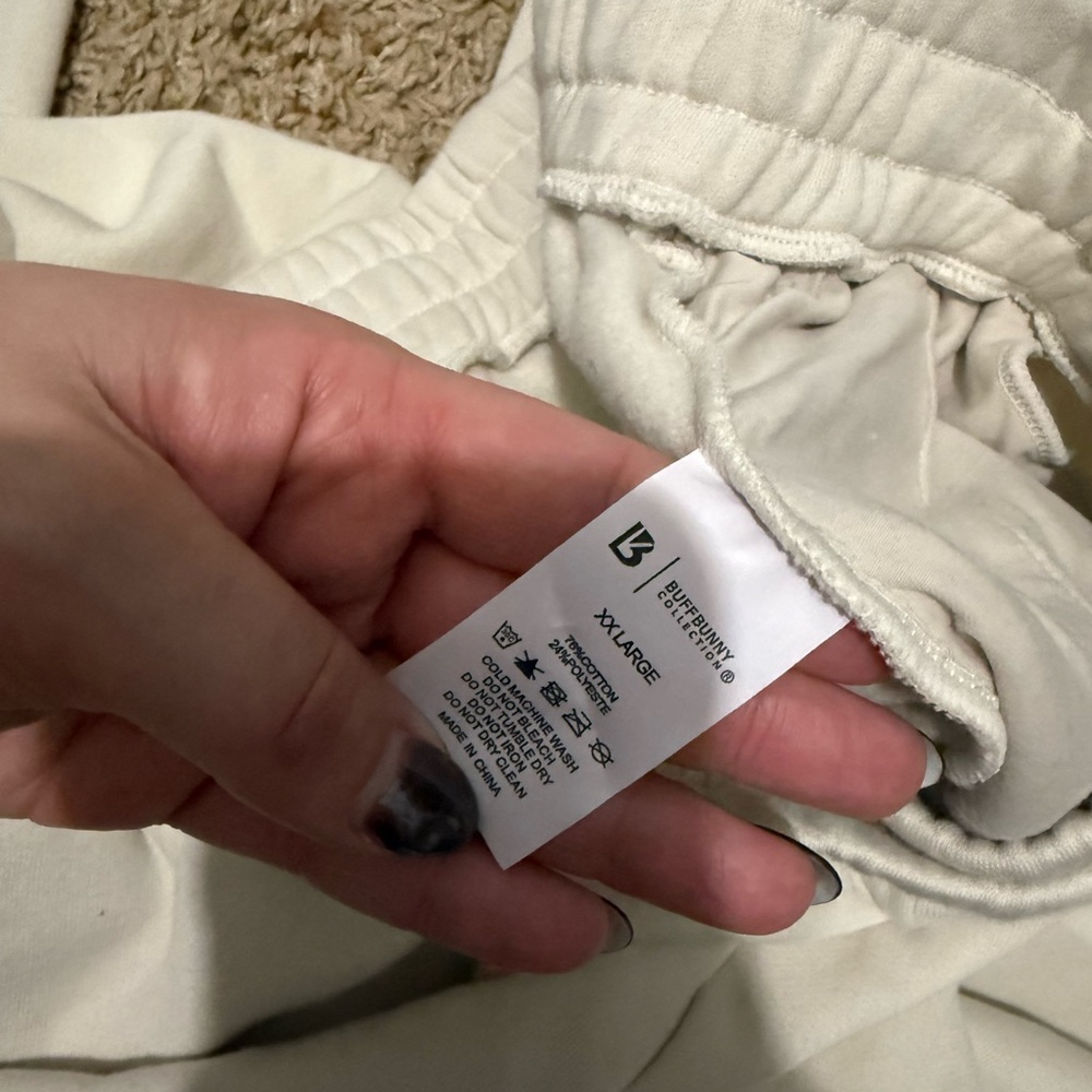 Buffbunny Cream Threads Crossover Sweatpants - image 4